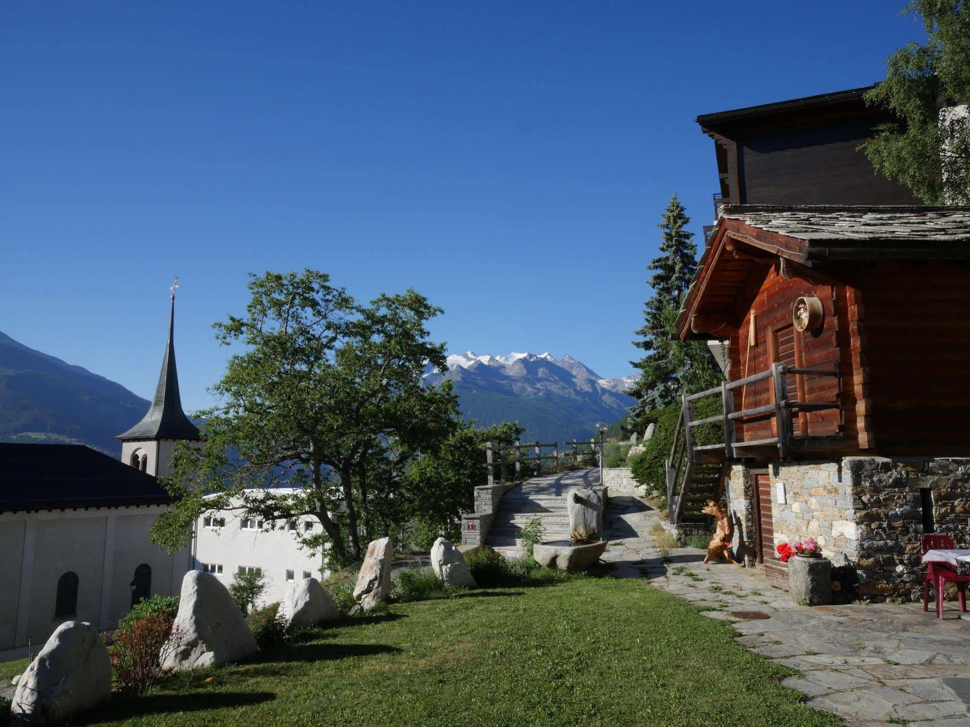 Hotel Alpenblick Zeneggen Exteriér fotografie