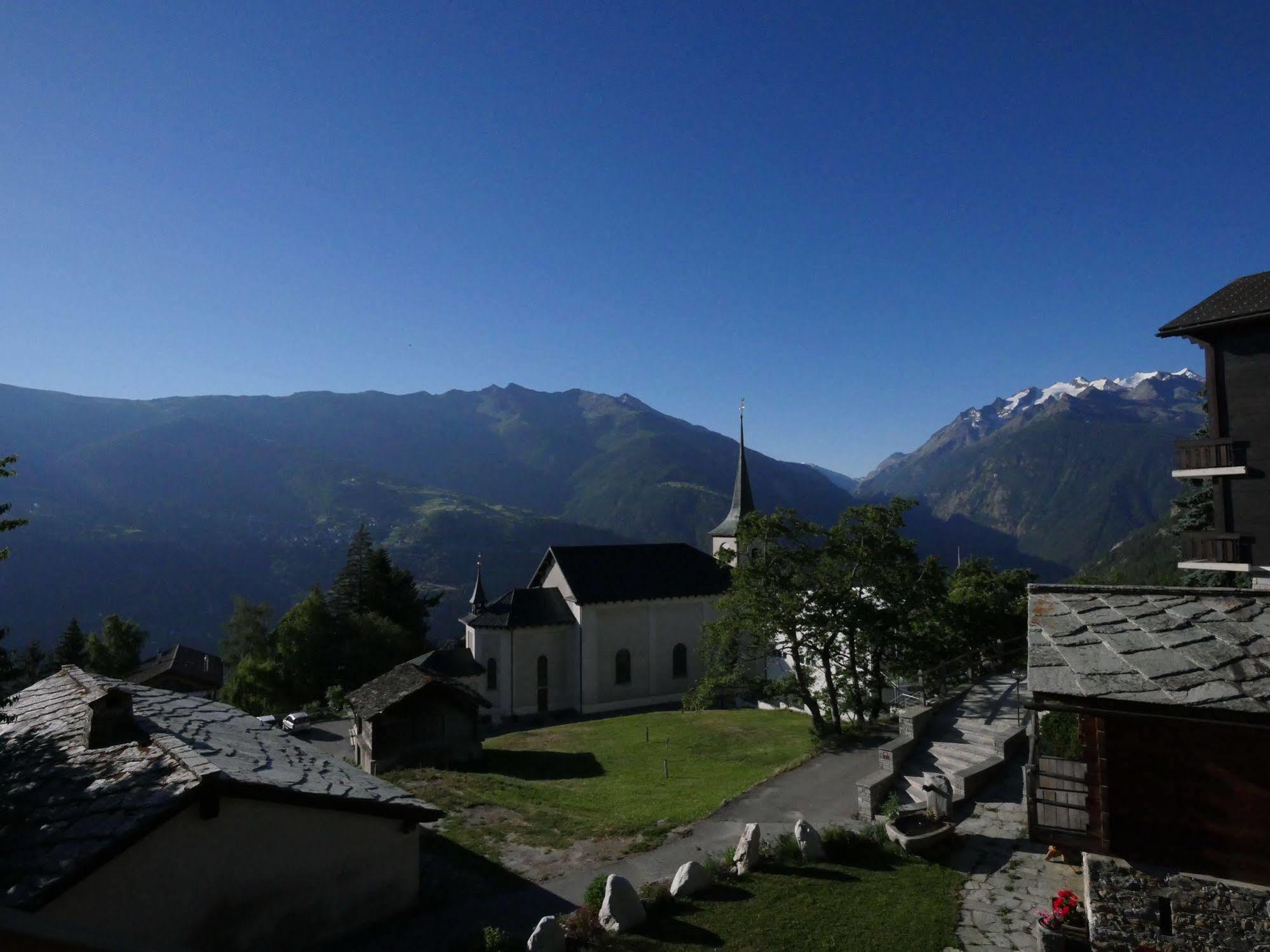 Hotel Alpenblick Zeneggen Exteriér fotografie